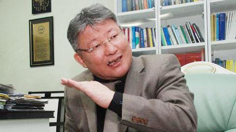 Твиттерийн манаачийн сэтгэл зовжээ