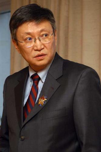 Урвасан С.Баяртай уулзах уу?