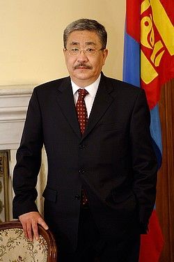 С.Баярын хүн Ц.Элбэгээд зүтгэж эхэллээ