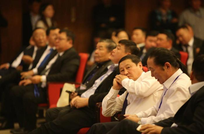 АН-ынхан хаалттай байна