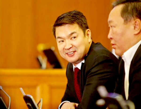  Ч.Сайханбилэг сайд нараа тодрууллаа