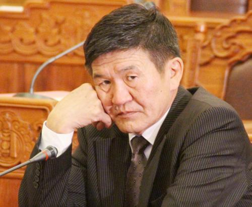 Ц.Нямдоржийн ханд дарагдаад л...