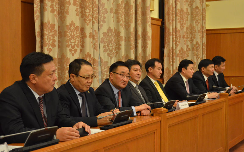 18 сайдтай танилц!