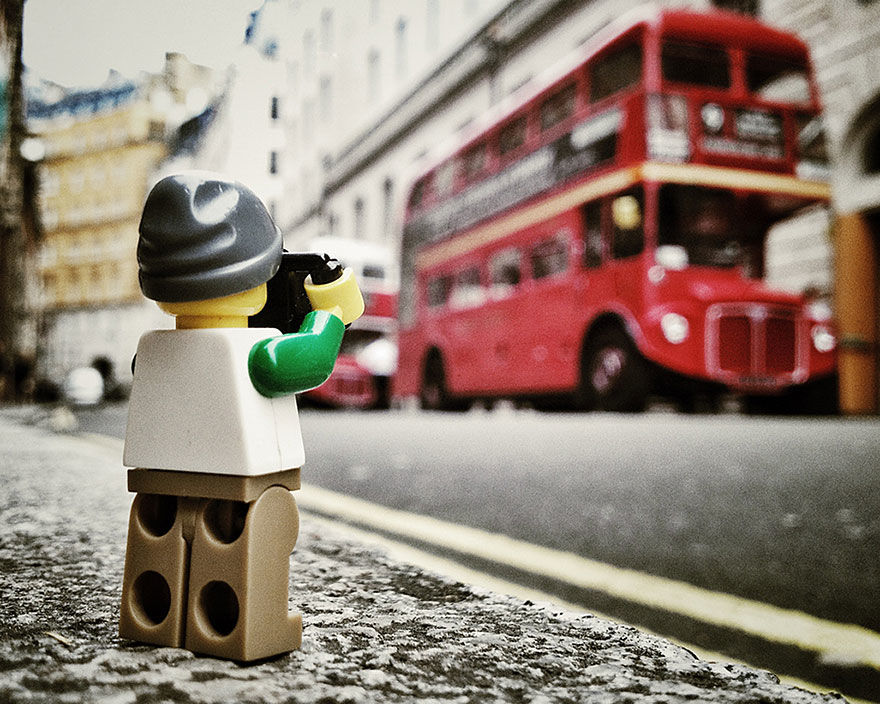 Lego зурагчны аялал
