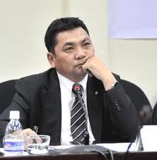 “Сонгдо” эмнэлэг Л.Гансүхийн эсрэг ажилласан гэв  