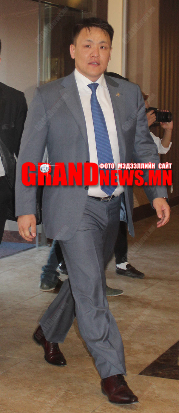 2040 он хүртэл эзэн суусан Н.Номтойбаяр номхрох уу?