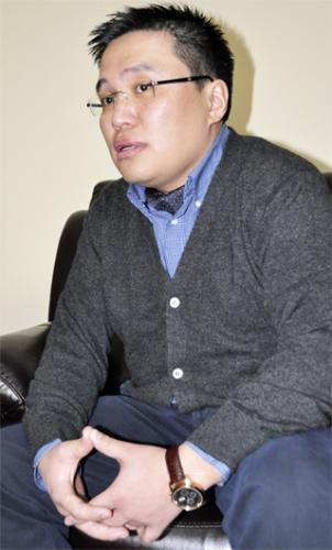 О.Магнай дарга Ч.Улааныг онилов