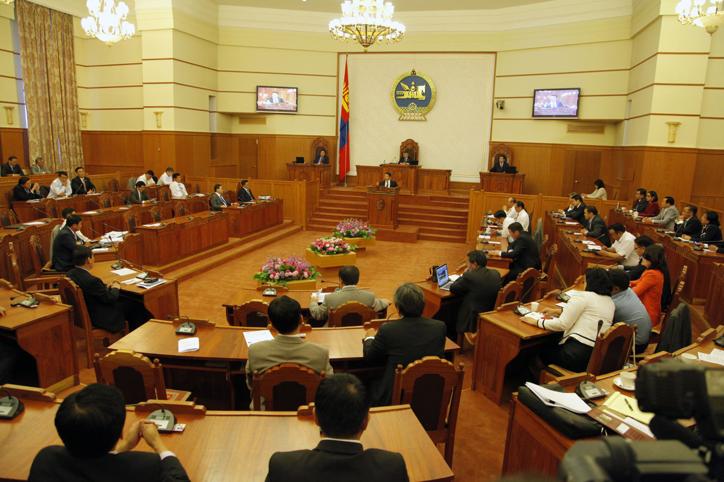 500 сая төгрөгтэй болох ийм амархан гэж үү?