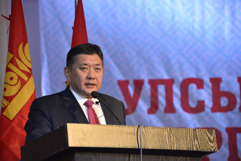 Эдийн засгийн хүндрэлийг иргэдийн ачаа болгохгүй