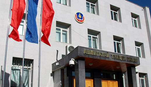 ЭМЯ, сайдын хүчингүй тушаалаар өвчтөнүүдээс төлбөр авч байжээ