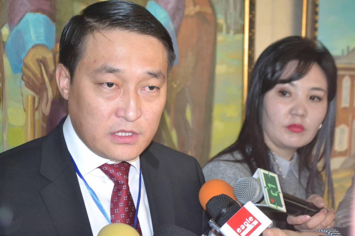 МАН-ын ЕНБД-аар Д.Амарбаясгаланг ЖИНХЭЛЛЭЭ