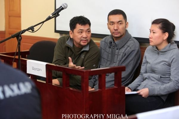  Л.Гансүх ард түмний өмнө шүүгдэхийг хүсэв