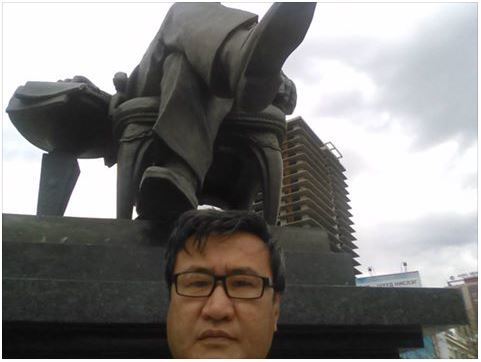 26 жилд юу ч ойлгосонгүй ухаарсангүй гэж үү?