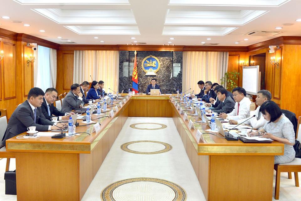 Төрийн нарийн бичгийн дарга нарыг томилно