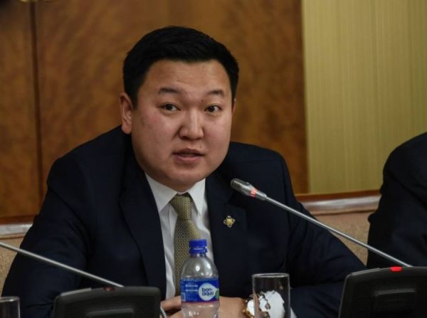 Н.Учрал: О.Баасанхүү гишүүнийг мэдэхгүйдээ тэгж ярьсан гэж бодохгүй байна