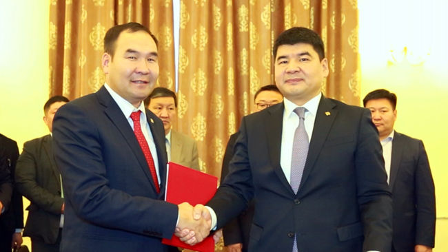 Орон нутагт хэрэгжүүлэх төсөл ажлуудыг баталгаажуулж, үр дүнгийн гэрээнд гарын үсэг зурлаа