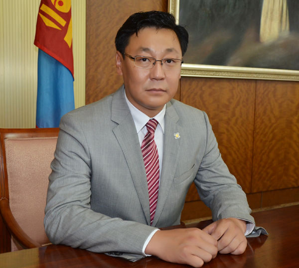 Ж.Эрдэнэбат: Иргэдийн хандивыг бондын өр төлөхөд зарцуулахгүй