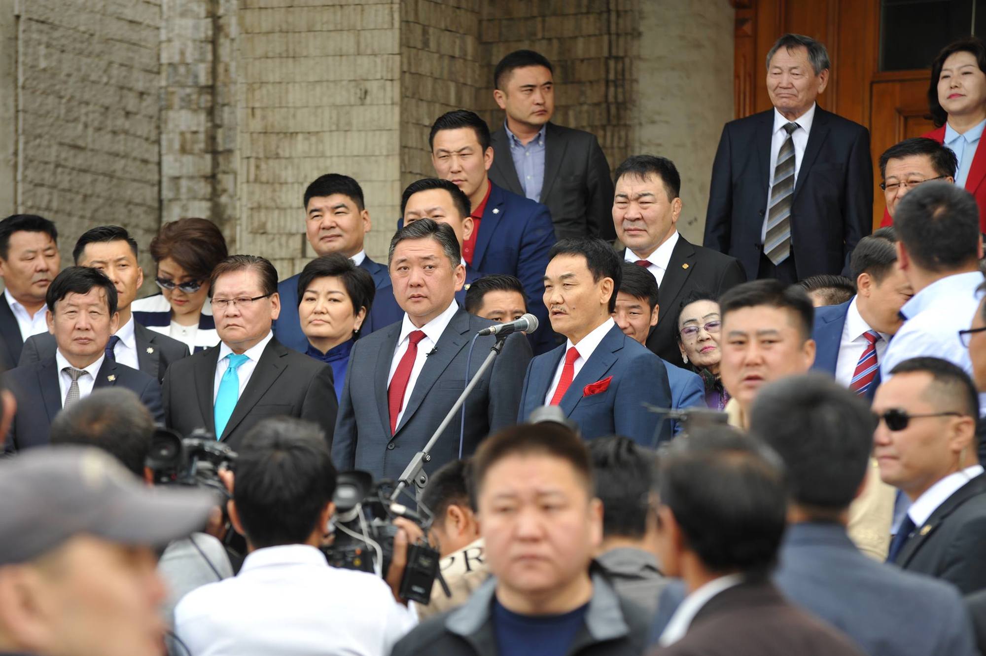 Н.Багабанди: Монгол Улсынхаа тусгаар тогтнол, Үндэсний аюулгүй байдлыг нүдний цөцгий мэт сахин хамгаалаарай