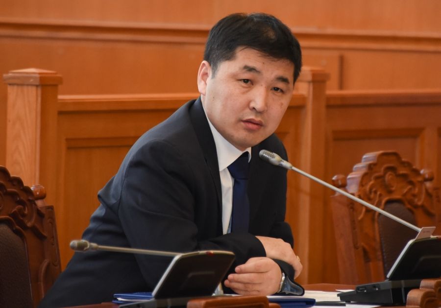 Эх орноосоо урвах асуудлаар ноцтой баримт дэлгэнэ гэв