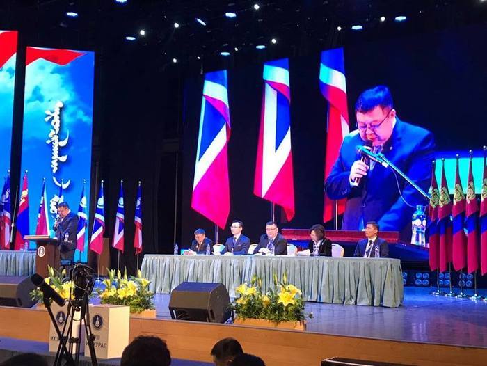 Их хурлыг хаалттай горимд шилжүүллээ