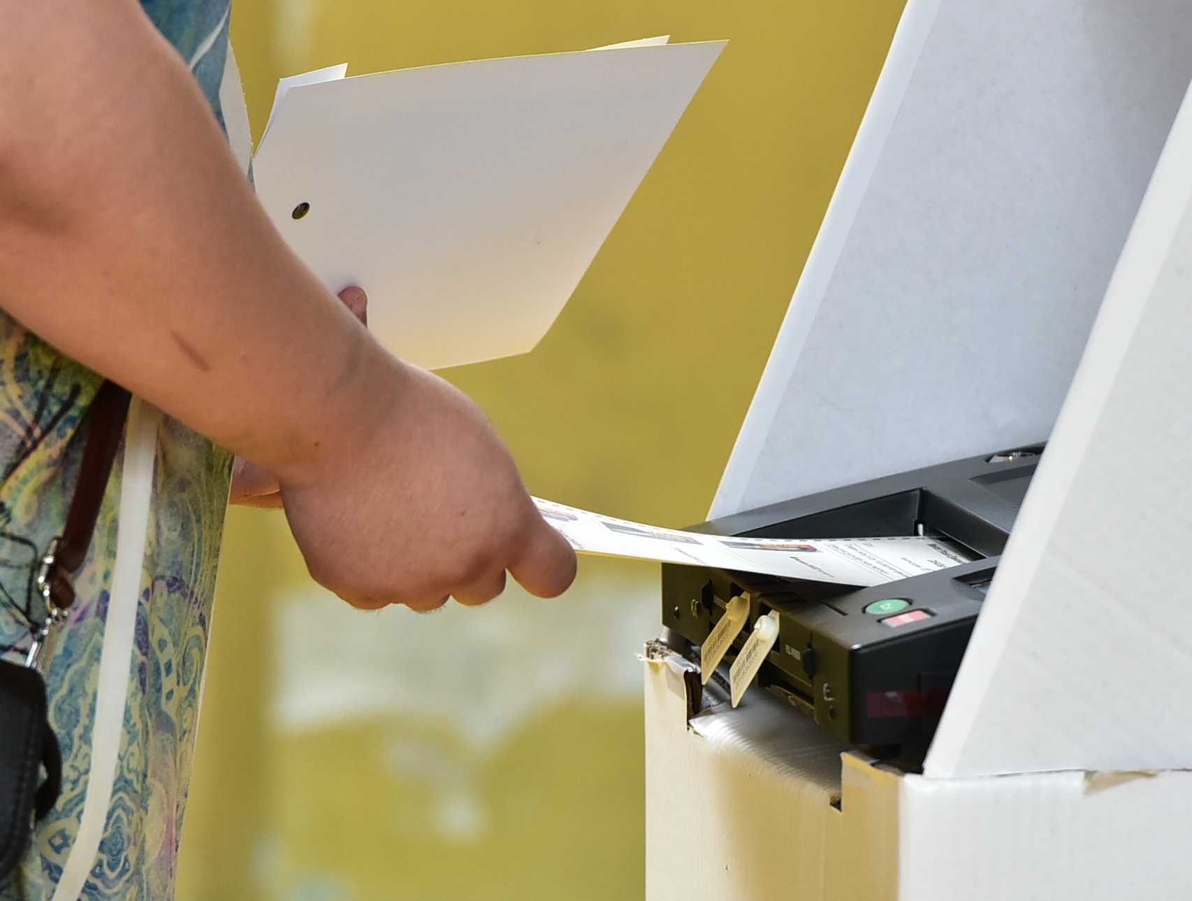 Иргэний үнэмлэхгүй ч саналаа өгч болно