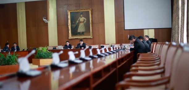 Төрийн байгуулалтын байнгын хороо хуралдана