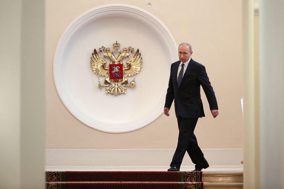 Путин төрийн хүлээн авалт хийхээс татгалзжээ