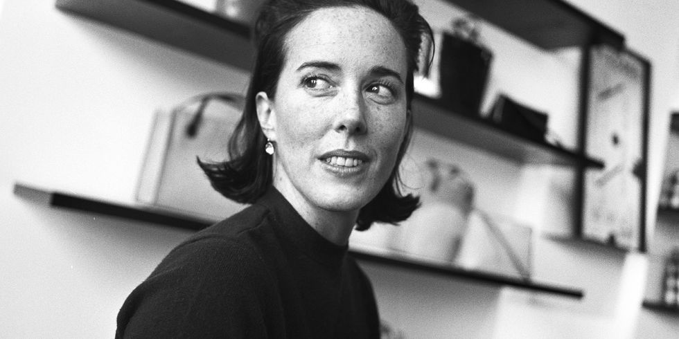 Дизайнер Kate Spade амиа егүүтгэжээ