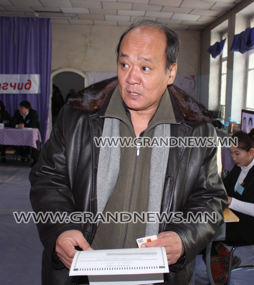 Д.Баттулга саналаа өглөө