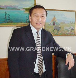 Хараас цагаанд уравлаа…