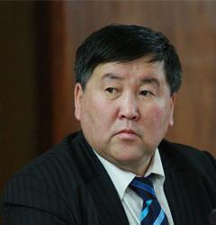 Тойрогоо сольж азаа үзнэ 