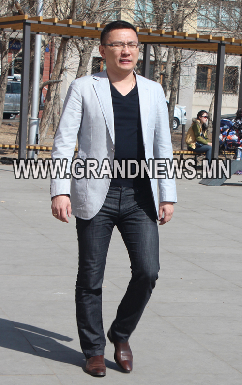 Намаа толгойлно 