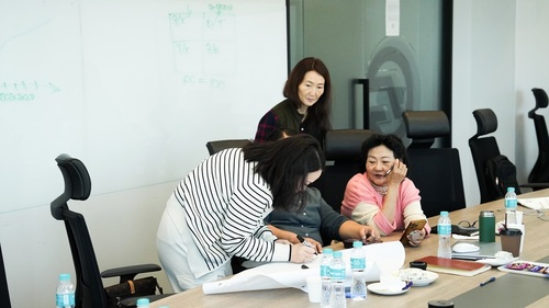 24tsag/image/2026/02/27/320qdhlq59mw6ko8/1