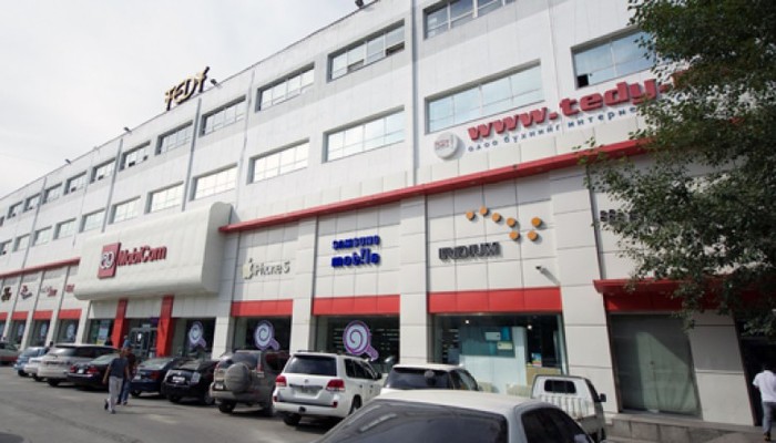 Тэди төвд зарагдаж байсан оргинал биш гар утсыг буцаалаа