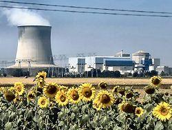 250px-Nuclear_Power_Plant_2 250px-Nuclear_Power_Plant_2