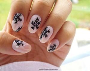 christmas-nails-pink-snow1-300x237_large christmas-nails-pink-snow1-300x237_large