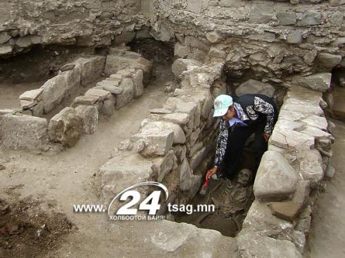 new-vampire-skeletons-found-bulgaria-box_57053_600x450