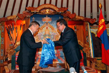 2012-07-24enkhbolz_big