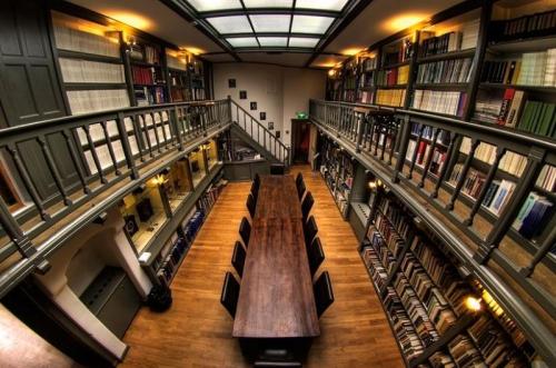 astronomy-library-utrecht
