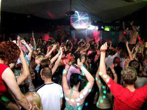 normal_rave_party normal_rave_party