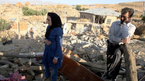 120812011037-iran-earthquake-1-horizontal-gallery