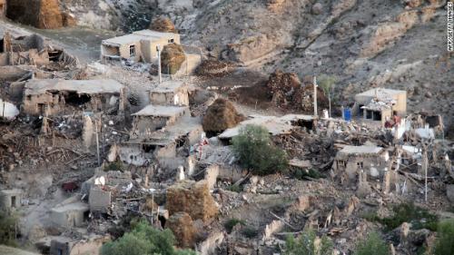 120812011037-iran-earthquake-1-horizontal-gallery
