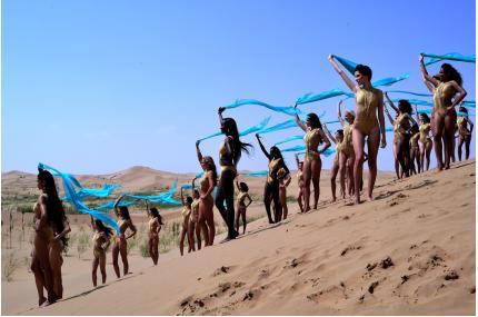 Beachwearpresentation003.427x282
