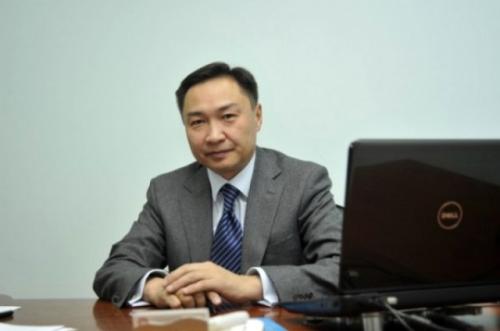 хотын шинэ менежер хотын шинэ менежер