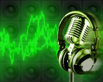 microphone-with-headphones microphone-with-headphones
