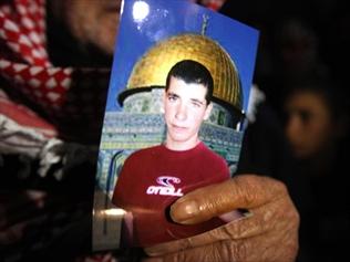 893289-israeli-troops-kill-palestinian-on-w-bank 893289-israeli-troops-kill-palestinian-on-w-bank
