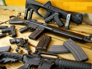 guns-middle guns-middle