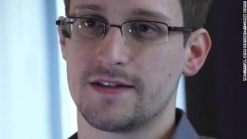 130609164540-edward-snowden-guardian-horizontal-gallery 130609164540-edward-snowden-guardian-horizontal-gallery