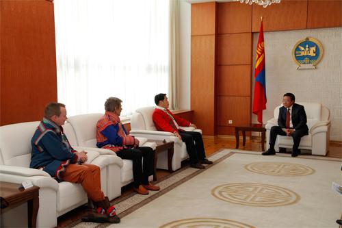 цаачид 2