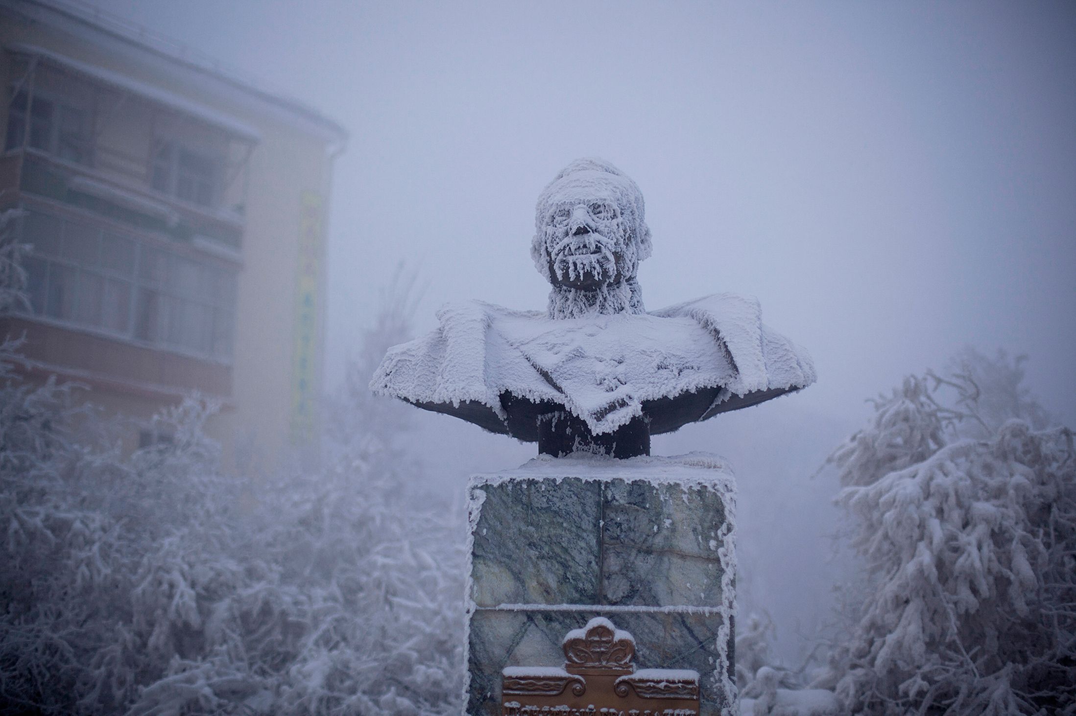 £££-Yakutsk-the-coldest-city-on-earth-3050738